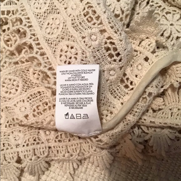 Cabi - Love, Carol Collection Crochet Top - Picture 5 of 5